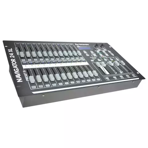 CONSOLA DE ILUMINACION NAVIGATOR 24 XL/TECSHOW