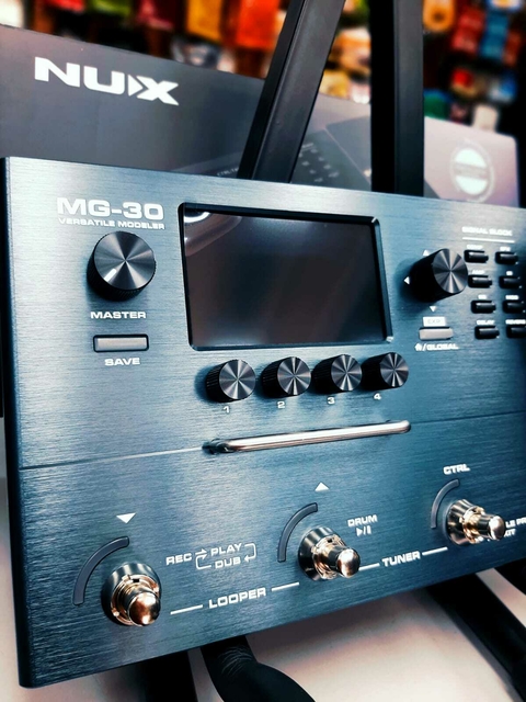 Pedalera NUX MG30