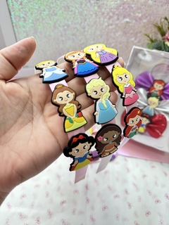 Tiara Princesas na internet
