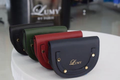 Bolsa de couro Lumy By Paris na internet