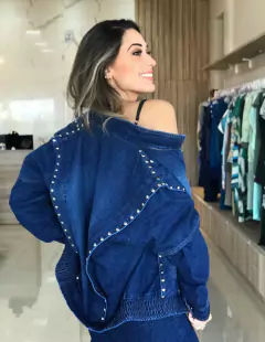 Jaqueta Jeans Oversized Bebela na internet
