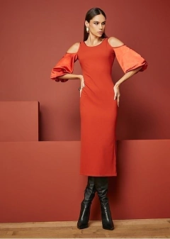 Vestido Justo Ombro Vazado Malha Canelada Regina Salomão