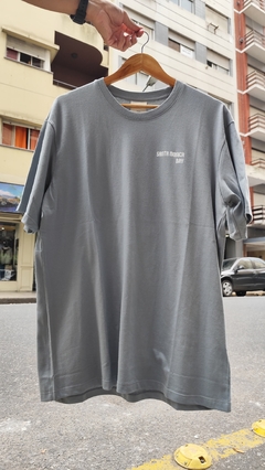 Remera Batuk Santa Monica gris - comprar online