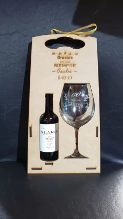 Estuche de madera +vino+copa - comprar online