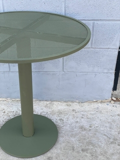Mesa de Chapa Multiperforada - comprar online