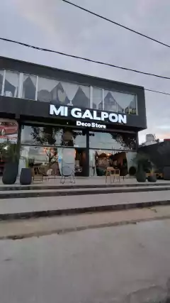 CHAPA ACRILICO Y LED - Colours - Industria Publicitaria
