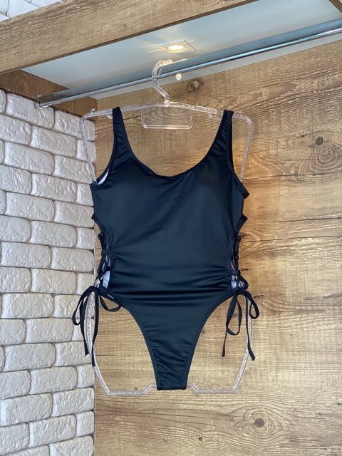 MAIÔ GLADIADOR - PRETO