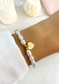 PULSERA KOLI CORAZON ACERO DORADO - comprar online