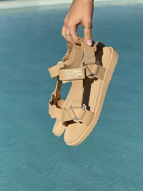 MERY BEIGE - comprar online