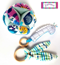 KIT TERNURA. Pelota diseño Montessori, sonajero y mordillo de tela en internet