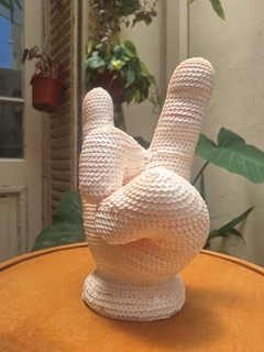 mano de mickey cuernitos en internet