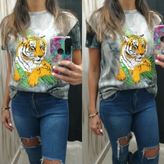 REMERAS BATIK ESTAMPADA TIGRE