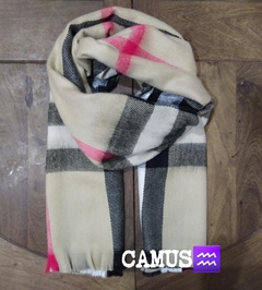 Ruanas burbery beige - comprar online
