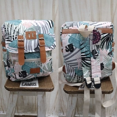 Mochilas de Lona c/solapa hojas