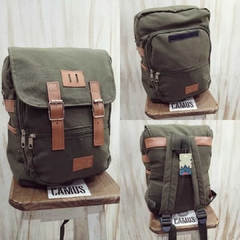 MOCHILA DE LONA C/SOLAPA VERDE