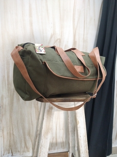 Bolso de tela verde militar liso