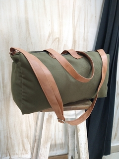 Bolso de tela verde militar liso - comprar online