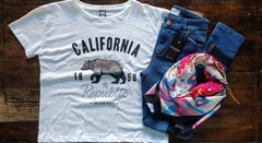 Remeras California blanca