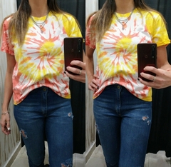 Remeras Batik amarilla/blanca/naranja