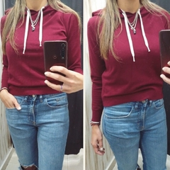 SWEATERS C/ CAPUCHA DE BREMER BORDO