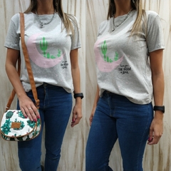 REMERAS ESTAMPADAS CACTUS
