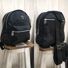 MOCHILA MEDIANA DOBLE MICROFIBRA NEGRA