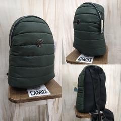 MOCHILAS PUFFER VERDE