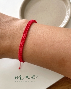 Pulsera tejida protección