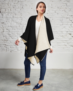 8023 / Ruana Reversible Bicolor - Switch Sweaters