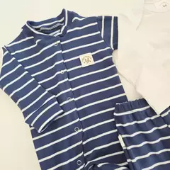 Conjunto morley rayado azul. Enterito con pie, body blanco + pantalòn - Talle 1
