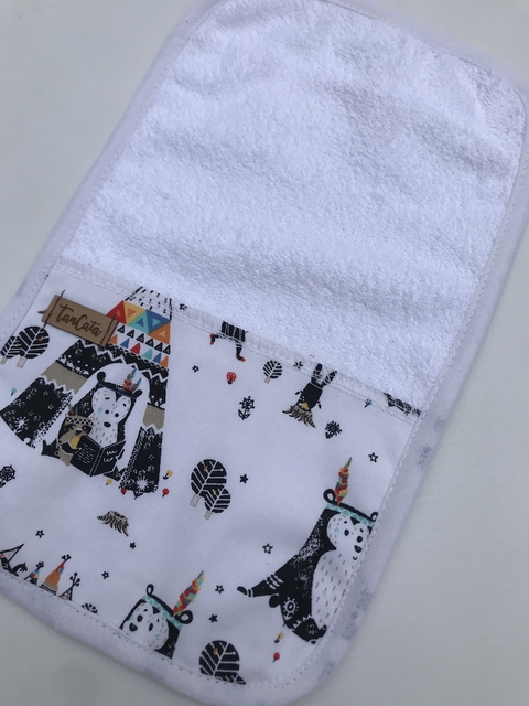 Babita Animalitos y Carpitas Borde Blanco - comprar online