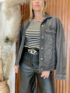 Campera de Jean Larga Negra