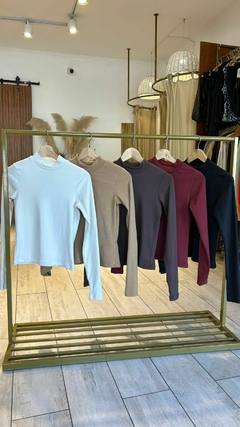 Polera Micropolar con Dedal