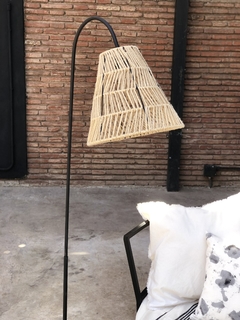 LAMPARA DE PIE BUCHI (demora 30/40 dias) - comprar online