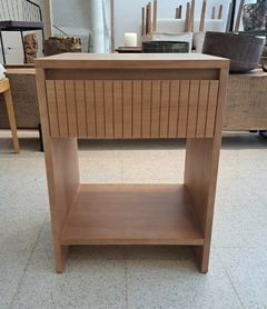 MESA DE LUZ RANURADA