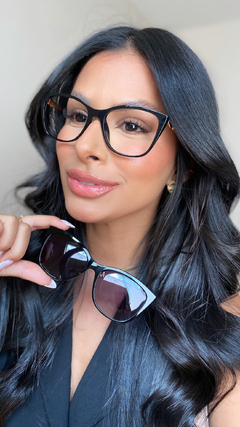 Armação Sara na internet