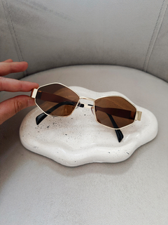 Óculos Empire dourado - comprar online