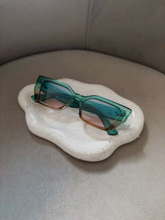 Óculos Rainbow na internet