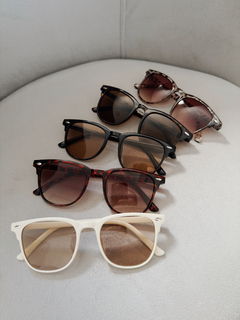 Óculos North (paleta marrom) - comprar online