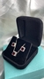 CONJUNTO COLAR + BRINCO VERMELHO QUADRADO na internet