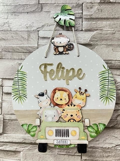 Guirlanda Porta Maternidade Safari Menino Nude Jeep fundo - comprar online