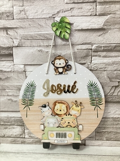 Guirlanda Porta Maternidade Safari Menino Jeep. - comprar online