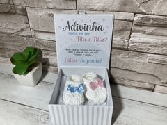 Caixa com sapatinho para revelação de gravidez - Sabiá Personalizados