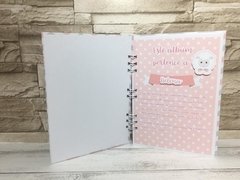 Álbum de Fotos Mêsversário - Ovelhinha - Sabiá Personalizados