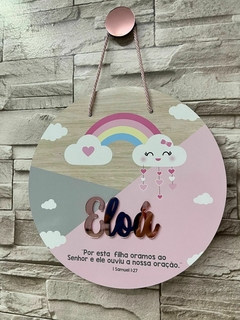 Porta Maternidade Arco-íris chuva de amor com versículo Samuel 1:27 - comprar online