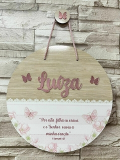 Porta Maternidade Floral com renda e versículo Samuel 1:27 - Sabiá Personalizados