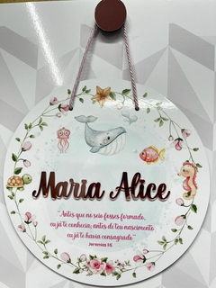 Porta Maternidade Fundo do mar menina com versículo Jeremias 1:15 - comprar online