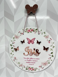 Porta Maternidade Borboleta jardim encantado "Por esta filha..." Samuel 1:27 com aplique borboletas - comprar online