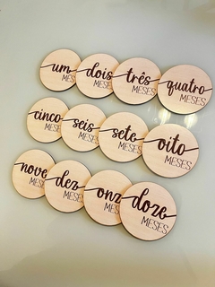 Kit mêsversário redondo na cor beje - comprar online