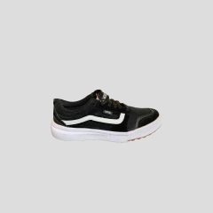 Vans Ward Black & White